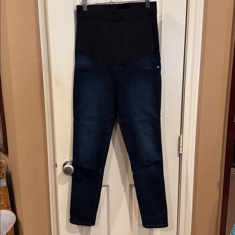 James Jeans Maternity Dark Wash Jeans. Sz 28